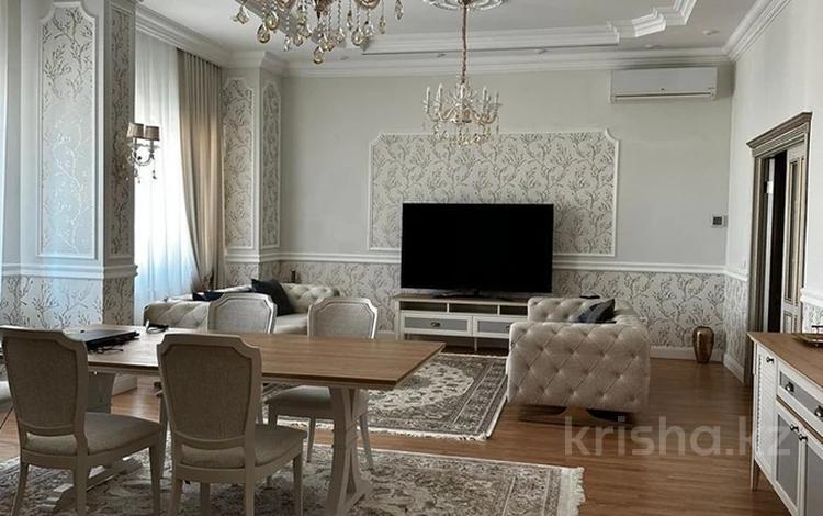 4-комнатная квартира · 210 м² · 7/8 этаж, Кабанбай Батыра 13 за 145 млн ₸ в Астане, Есильский р-н — фото 2