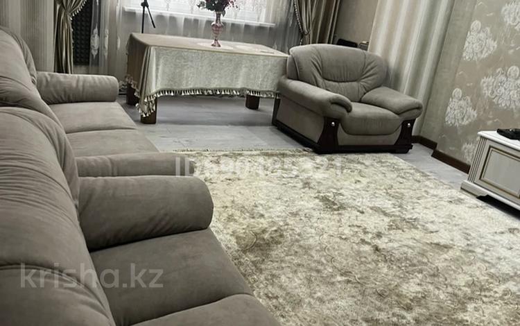 3-комнатная квартира · 110 м² · 3/10 этаж, мкр Керемет 5 за 650 000 ₸ в Алматы, Бостандыкский р-н — фото 2