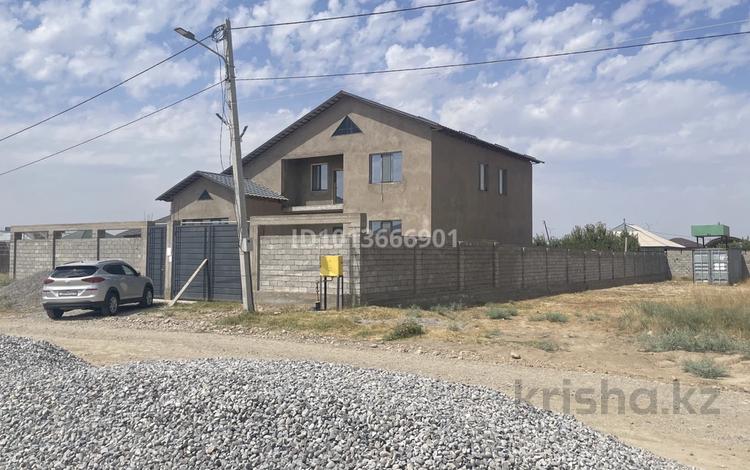 Отдельный дом · 5 комнат · 300 м² · 10 сот., мкр Туран-2 2100 за 400 000 ₸ в Шымкенте, Каратауский р-н — фото 2
