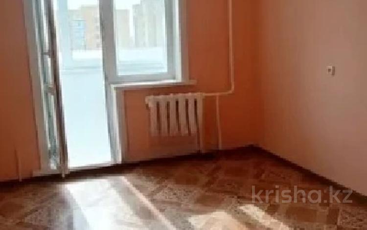 3-комнатная квартира · 65 м² · 8/9 этаж, Назарбаева за 25 млн ₸ в Петропавловске — фото 2