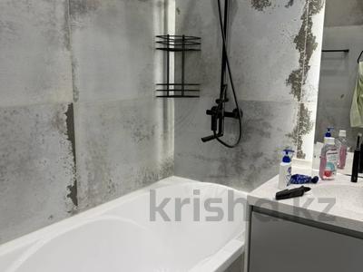 3-комнатная квартира · 135 м² · 3/3 этаж, Аль- Фараби 116 за 1.5 млн 〒 в Алматы, Медеуский р-н