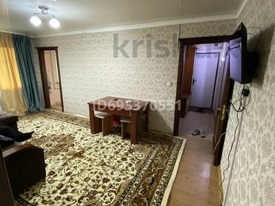 2-комнатная квартира, 50 м², 4/5 этаж, туркестанская 2/3 за 16 млн 〒 в Шымкенте