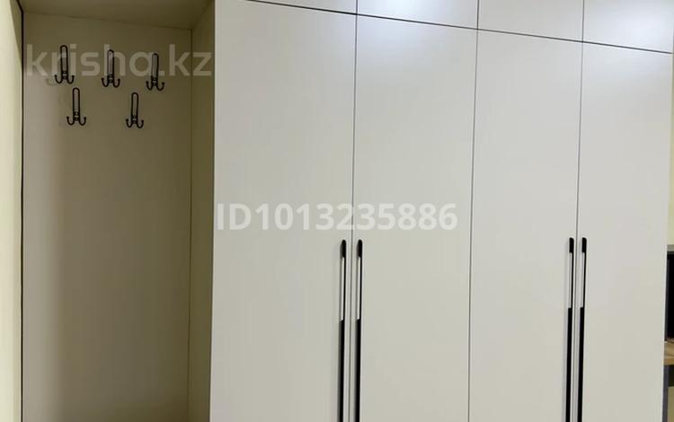 1-комнатная квартира · 32 м², мкр Алгабас, Мухитдинова за 150 000 ₸ в Алматы, Алатауский р-н — фото 2