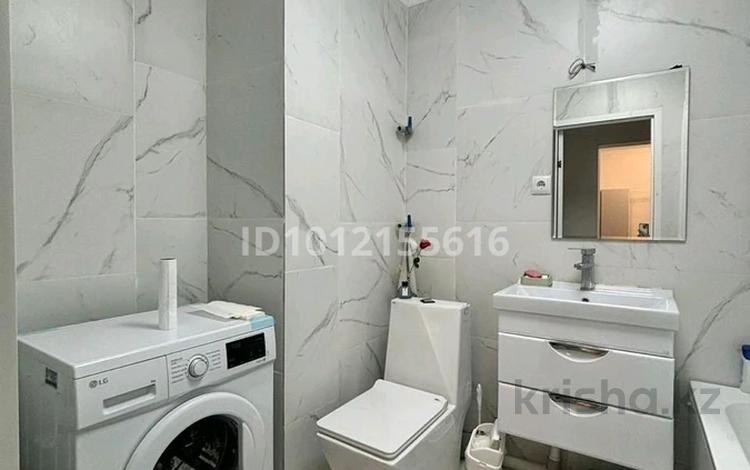 2-бөлмелі пәтер · 48 м² · 8/10 қабат, мкр Аккент 90/3 — Райымбека, бағасы: 30 млн ₸ в Алматы, Алатауский р-н — фото 2