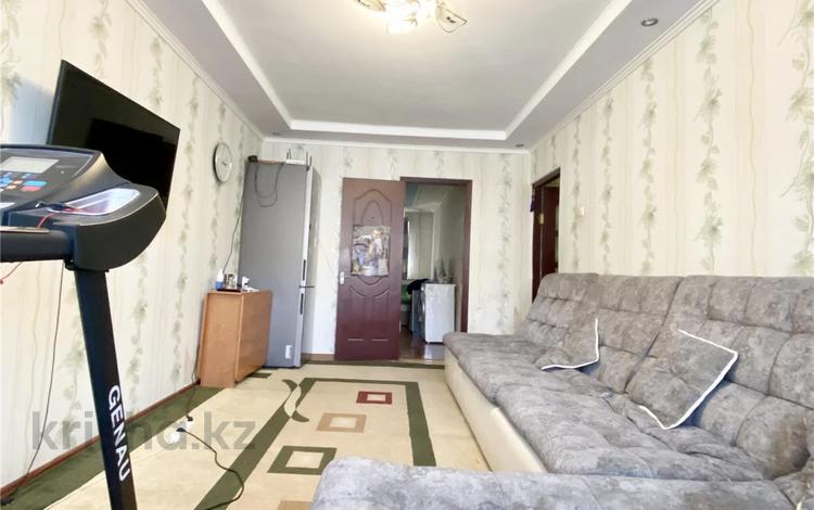 2-комнатная квартира, 44 м², 1/5 этаж, Абая за 8.5 млн 〒 в Темиртау — фото 3