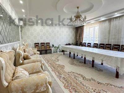 Отдельный дом · 7 комнат · 264 м² · 10 сот., Жибек жолы 55 за 85 млн 〒 в Талдыкоргане