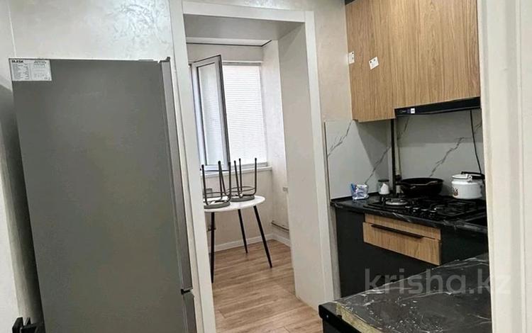 1-бөлмелі пәтер · 40 м² · 2/5 қабат, улица Молдагулова — Колос, бағасы: 150 000 ₸ в Шымкенте, Аль-Фарабийский р-н — фото 2