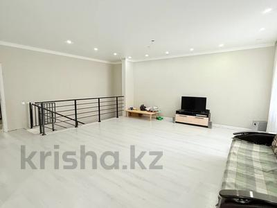 Продажа квартир в Западно-Казахстанской обл.: 1-комнатная квартира · 124.2 м² · 1/5 этаж, мкр 4 за 24 млн 〒 1-комнатная квартира · 124.2 м² · 1/5 этаж, мкр 4 за 24 млн 〒 в Уральске