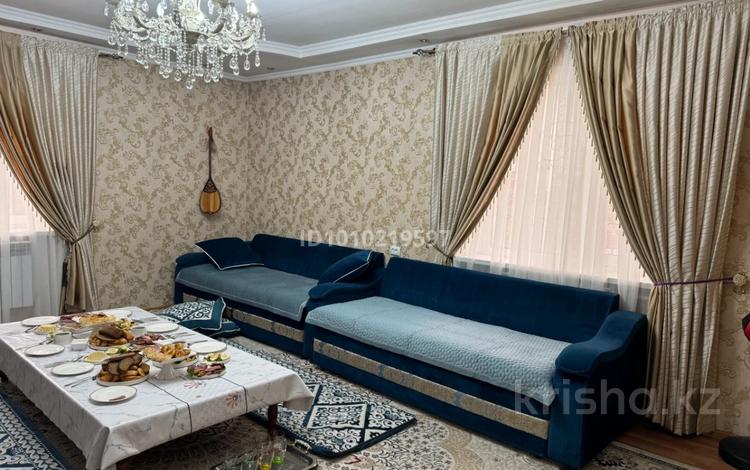 3-комнатная квартира · 91.3 м² · 2/5 этаж, мкр Нурсат за 41 млн ₸ в Шымкенте, Каратауский р-н — фото 9