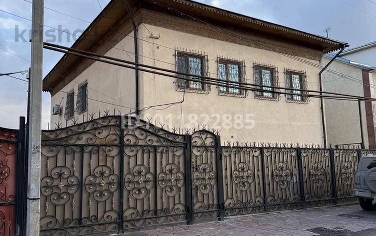 Отдельный дом · 7 комнат · 224 м² · 12 сот., 1-й переулок Каспака Курманбеков 11 за 300 000 ₸ в Таразе — фото 2