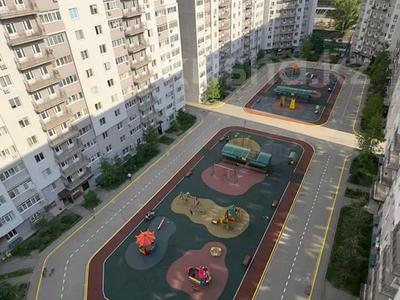 Продажа квартир в Алматы: 4-комнатная квартира · 126.4 м² · 11/12 этаж, Рыскулбекова 28/2 за 79 млн 〒 4-комнатная квартира · 126.4 м² · 11/12 этаж, Рыскулбекова 28/2 за 79 млн 〒 в Алматы, Бостандыкский р-н