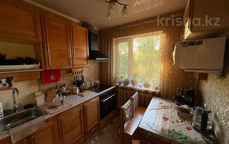 3-бөлмелі пәтер · 64 м² · 5/5 қабат, Юго-Восток ш/а., муканова, бағасы: 19.4 млн ₸ в Караганде, Казыбек би р-н — фото 2