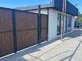 Отдельный дом · 4 комнаты · 120 м² · 6 сот., мкр Центральный, Алия Молдагулова 119 — Старый базар за 25 млн ₸ в Атырау