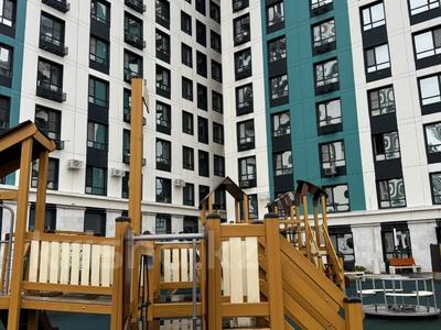 4-комнатная квартира · 160 м² · 4/10 этаж, мкр. Алтын орда, Мкр Батыс-2 за 75 млн ₸ в Актобе