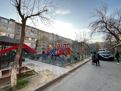2-бөлмелі пәтер · 54 м² · 3/5 қабат, 18-й микрорайон, 18-шағынаудан 4 — 18 мкр останока және Элдородо пицерия артында орналасқан, бағасы: 170 000 〒 в Шымкенте, Аль-Фарабийский р-н