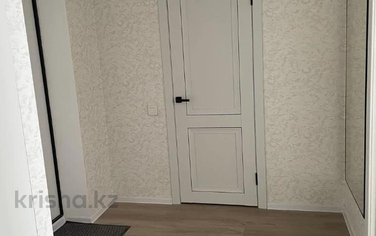 2-бөлмелі пәтер · 55 м² · 7/9 қабат, проспект Абая, бағасы: 38 млн ₸ в Костанае — фото 2