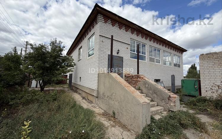 Отдельный дом · 4 комнаты · 250 м² · 13 сот., Жумбактас 35 за 52 млн ₸ в Кокшетау — фото 2
