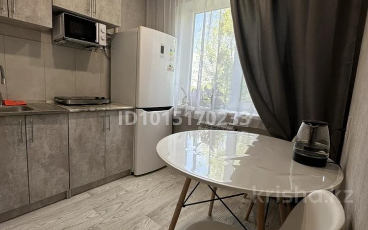 1-комнатная квартира · 40 м² · 2/5 этаж, Республики 65/1 — Автовокзал за 150 000 ₸ в Темиртау — фото 2