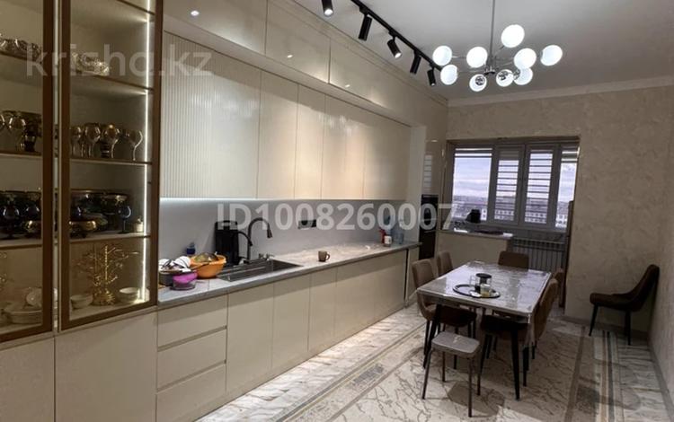 4-бөлмелі пәтер · 152 м² · 6/7 қабат, Мкр Самал — Қаланың ортасы мектеп балабақша барлығы жанында орналасқан, бағасы: 50 млн ₸ в Жанаозен — фото 2