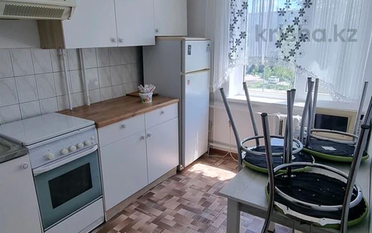2-комнатная квартира · 46 м² · 3/5 этаж, Валиханова 6а — Махамбета за 160 000 ₸ в Атырау — фото 2