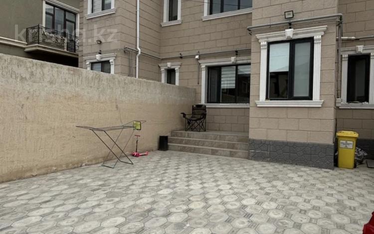 Үйдің бір бөлігі · 4 бөлме · 210 м² · 4 сот., мкр "Шыгыс 2" 214, бағасы: 81 млн ₸ в Актау, мкр "Шыгыс 2" — фото 2