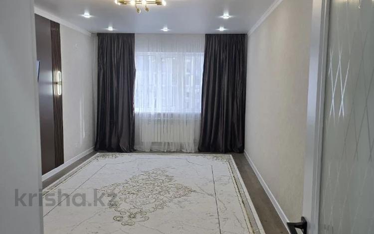 3-комнатная квартира · 91 м² · 5/6 этаж, 39-й мкр 12 за 30 млн 〒 в Актау — фото 9