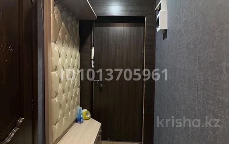2-комнатная квартира · 42 м² · 4/5 этаж, Царёва — Ленина-Горняков за 180 000 ₸ в Экибастузе — фото 4