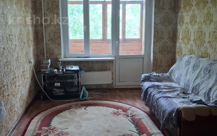 2-бөлмелі пәтер · 46 м² · 4/5 қабат, Жастар, бағасы: 16.5 млн ₸ в Талдыкоргане, мкр Жастар — фото 3