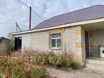 Отдельный дом · 4 комнаты · 110 м² · 10 сот., Юность за 49 млн 〒 в Семее