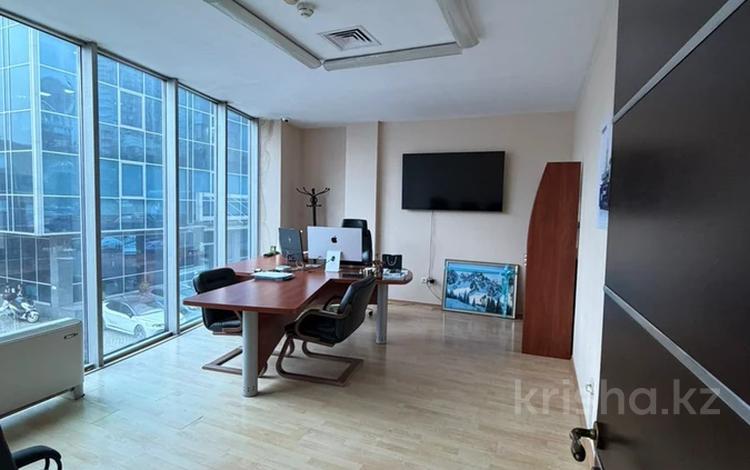 Офисы · 62.8 м² за 628 000 ₸ в Алматы, Медеуский р-н — фото 2