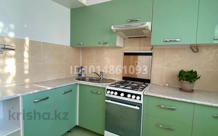 2-комнатная квартира · 54 м², мкр Нурсая 54 за 170 000 ₸ в Атырау — фото 2