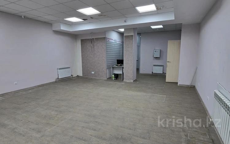 Офисы, магазины и бутики, салоны красоты, медцентры и аптеки, образование · 75 м² за 62 млн ₸ в Астане, Алматы р-н — фото 2
