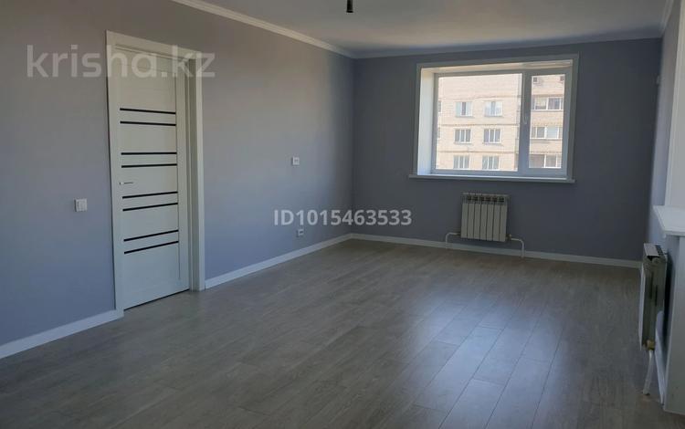 1-бөлмелі пәтер · 48 м² · 8/9 қабат, Амангельды 55, бағасы: 19 млн ₸ в Павлодаре — фото 2