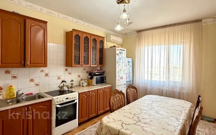 3-комнатная квартира · 100 м² · 10/16 этаж, Алмагуль 24 за 23 млн ₸ в Атырау — фото 9