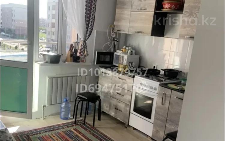 2-бөлмелі пәтер · 69 м² · 3/5 қабат, мкр 13-й, Мкр 13-й 1, бағасы: 300 000 ₸ в Алматы, Алатауский р-н — фото 2