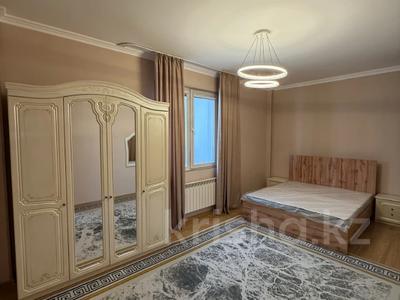 3-бөлмелі пәтер · 165 м² · 12/20 қабат, Достык 160, бағасы: 135 млн ₸ в Алматы, Медеуский р-н