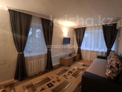 1-комнатная квартира · 30 м² · 3/5 этаж, мкр Новый Город — Район театра им.Станиславского за 8 000 〒 в Караганде, Казыбек би р-н
