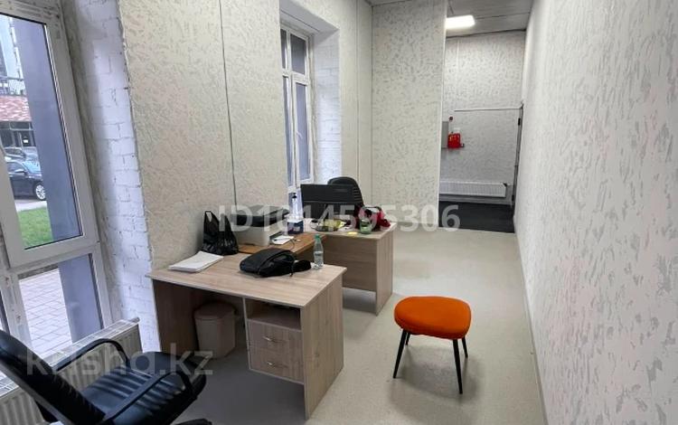Свободное назначение, магазины и бутики, медцентры и аптеки · 141 м² за 164.9 млн ₸ в Астане, Есильский р-н — фото 11