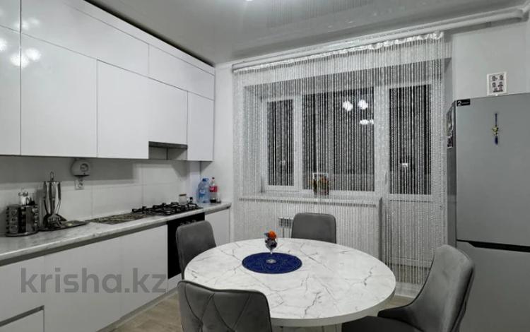 3-комнатная квартира · 101 м² · 5/9 этаж, мкр. Алтын орда, Мангилик ел за 36.5 млн ₸ в Актобе — фото 9
