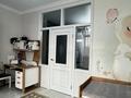 3-бөлмелі пәтер · 100 м² · 10/17 қабат, Керей, Жәнібек хандар 28, бағасы: 46 млн ₸ в Астане, Есильский р-н — фото 15