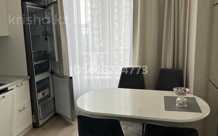 2-комнатная квартира · 60.5 м² · 9/12 этаж, Мангилик ел 58 за 400 000 ₸ в Астане, Есильский р-н — фото 2