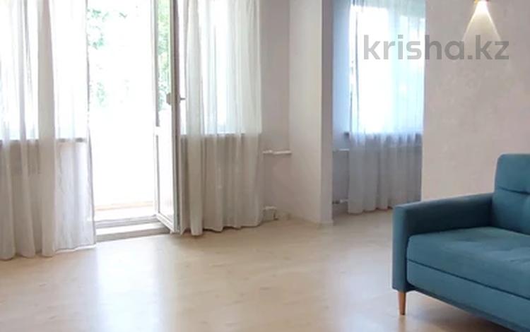 2-комнатная квартира · 46.4 м² · 4/4 этаж, мкр №3 22 — ул. Саина - угол пр. Абая за 29 млн ₸ в Алматы, Ауэзовский р-н — фото 2