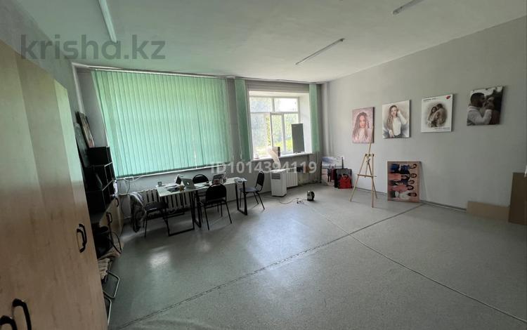 Кеңселер · 33 м², бағасы: 150 000 ₸ в Усть-Каменогорске — фото 2