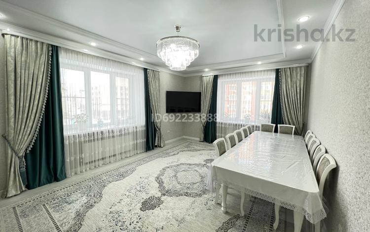 3-бөлмелі пәтер · 110 м² · 3/9 қабат, мкр. Алтын орда, Санкибай батыра 40Б, бағасы: 57 млн ₸ в Актобе — фото 2