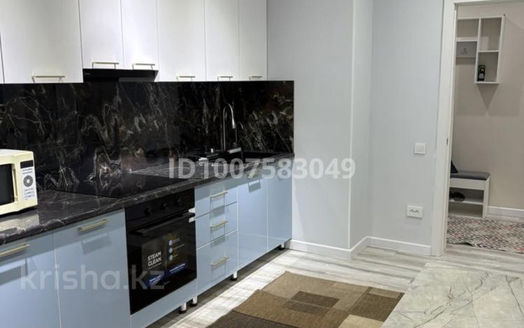 3-бөлмелі пәтер · 90 м² · 14/14 қабат, 189 квартал уч. 25/1, бағасы: 350 000 ₸ в Шымкенте, Абайский р-н — фото 2