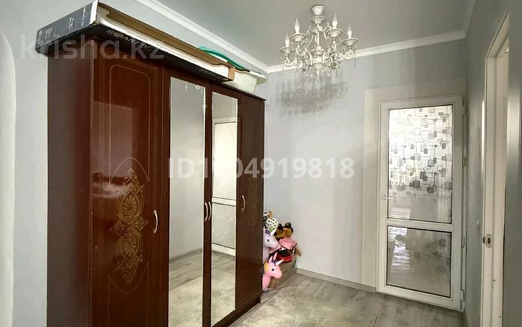 2-бөлмелі пәтер · 64.2 м² · 2/2 қабат, Дүйсебаев С. 40/4 — Мөлдір бұлақ тойхана напротив, бағасы: 17 млн ₸ в Сарыагаш — фото 2