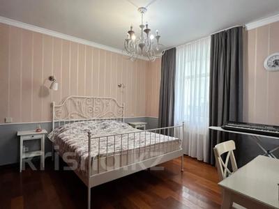 Аренда квартир в Астане: 6-комнатная квартира · 280 м² · 4/5 этаж, Жубан ана 5 за 1.2 млн 〒 6-комнатная квартира · 280 м² · 4/5 этаж, Жубан ана 5 за 1.2 млн 〒 в Астане, Нура р-н