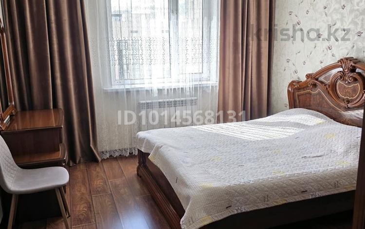 2-комнатная квартира · 70 м² · 9/12 этаж, Акмешит за 350 000 ₸ в Астане, Есильский р-н — фото 2
