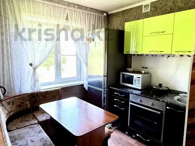 2-комнатная квартира · 45 м² · 5/5 этаж, Бурова 21 за 17.6 млн ₸ в Усть-Каменогорске
