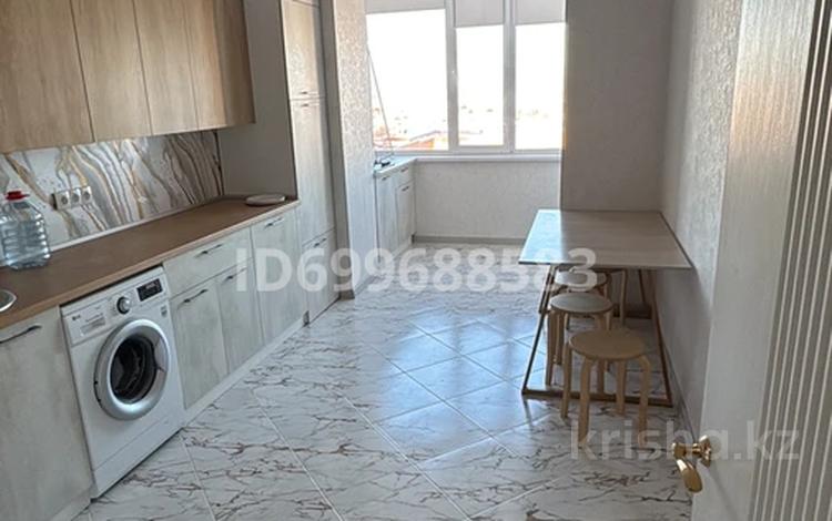 1-комнатная квартира · 46.6 м² · 8/10 этаж, Самал 72/1 — Рядом с сошгэн за 150 000 〒 в Уральске — фото 2